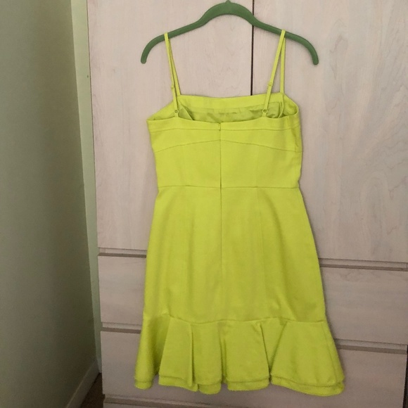 Holiday Sale! New Karen Millen Green Dress w/ Ruffle Bottom - Picture 2 of 3